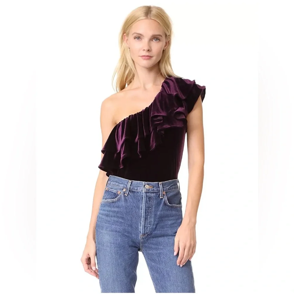 Misa Ruffle One-shoulder Velvet TopIn Plum Velvet Size S‎